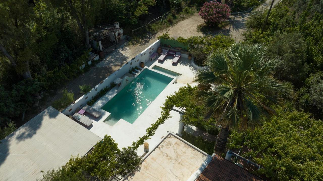 Villa Oliveyard Stone Built House- With Pool Non Chlorin